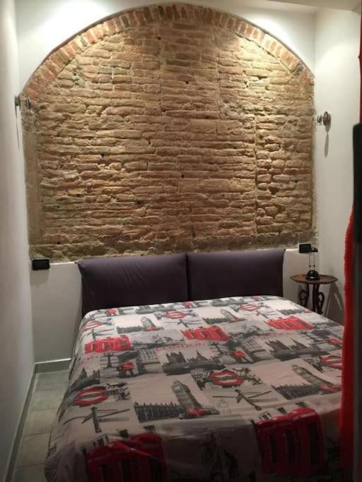 Апартаменти Casa Manuela Non Turisti Ma Ospiti Кіоджа Екстер'єр фото