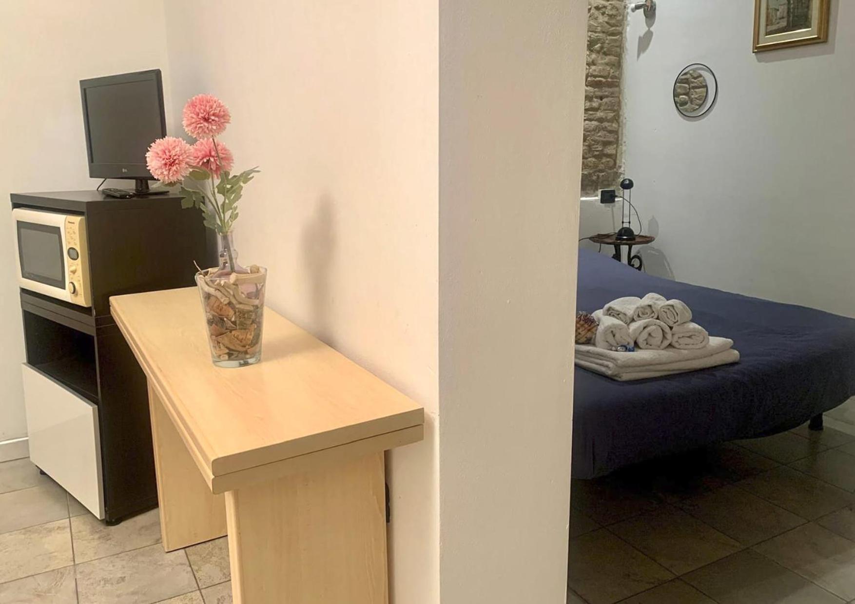 Апартаменти Casa Manuela Non Turisti Ma Ospiti Кіоджа Екстер'єр фото