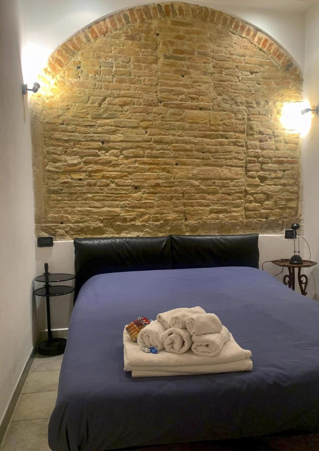 Апартаменти Casa Manuela Non Turisti Ma Ospiti Кіоджа Екстер'єр фото